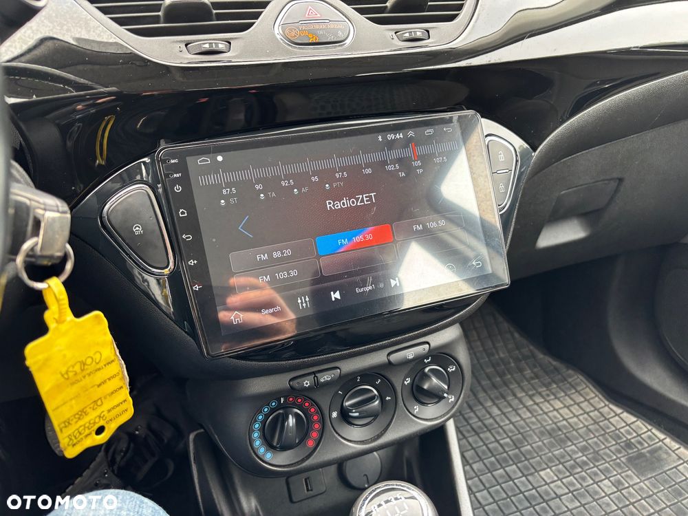 Opel Corsa 1.4 Innovation - 19