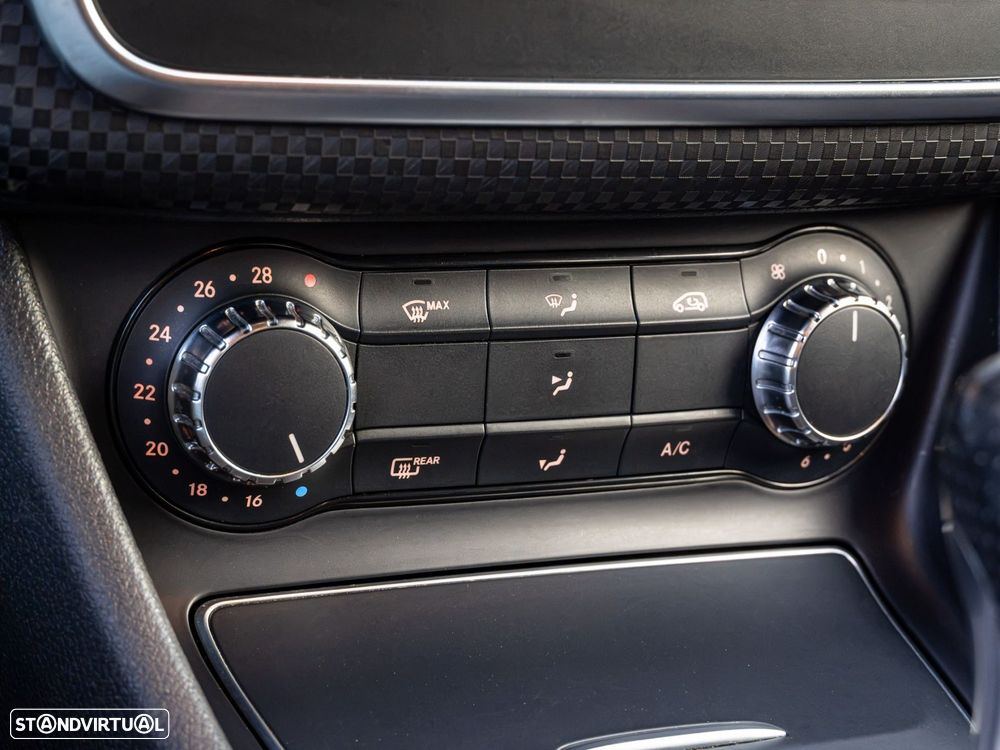 Mercedes-Benz A 180 d Urban - 15