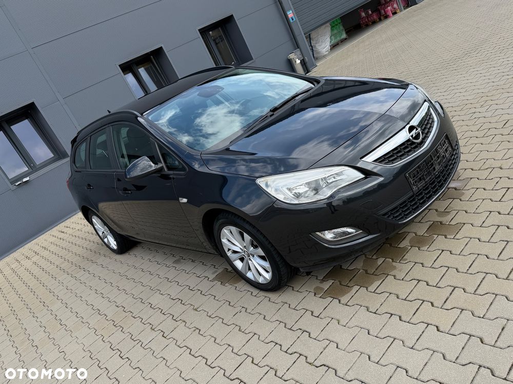 Opel Astra 1.4 T Sport - 2
