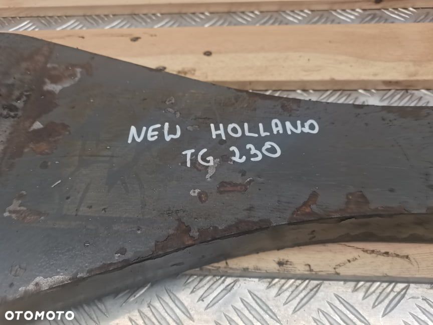Zaczep polowy New Holland TG .... 2006r. - 5
