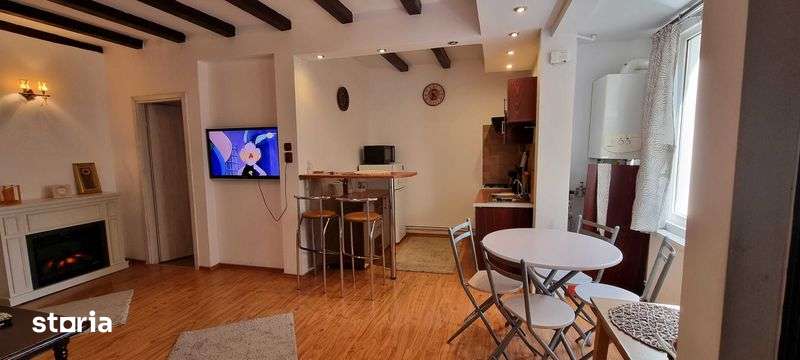 Apartament 3 camere in vila, in Busteni - Imagine principală: 2/8