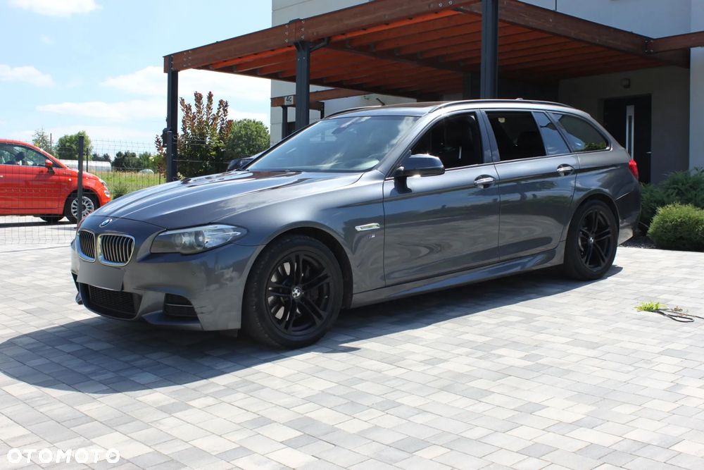 BMW Seria 5 525d xDrive Sport-Aut - 13