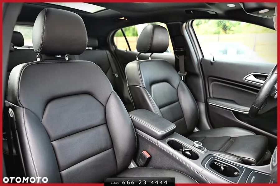 Mercedes-Benz GLA 250 7G-DCT AMG Line - 17