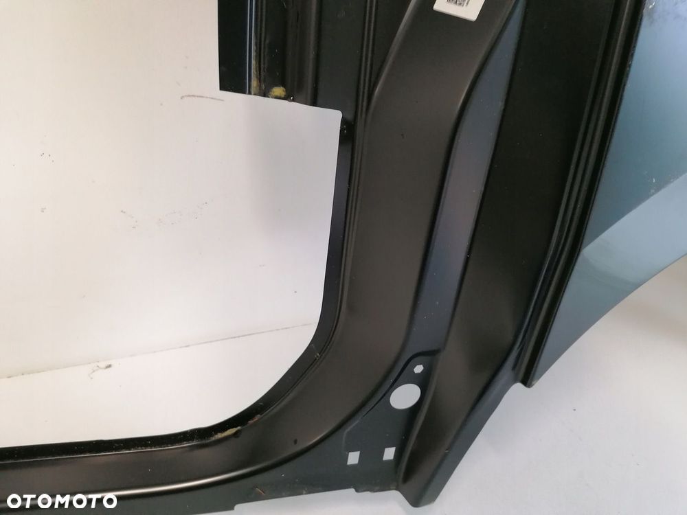 Błotnik lewy tył próg słupek poszycie VW T7 7T0 - 15