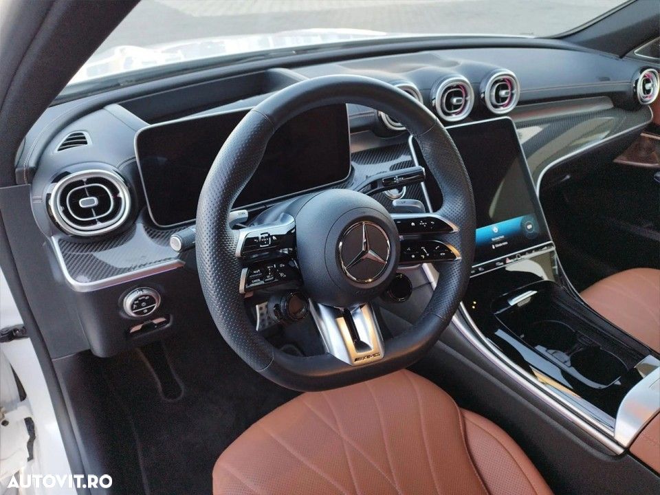 Mercedes-Benz C - 12