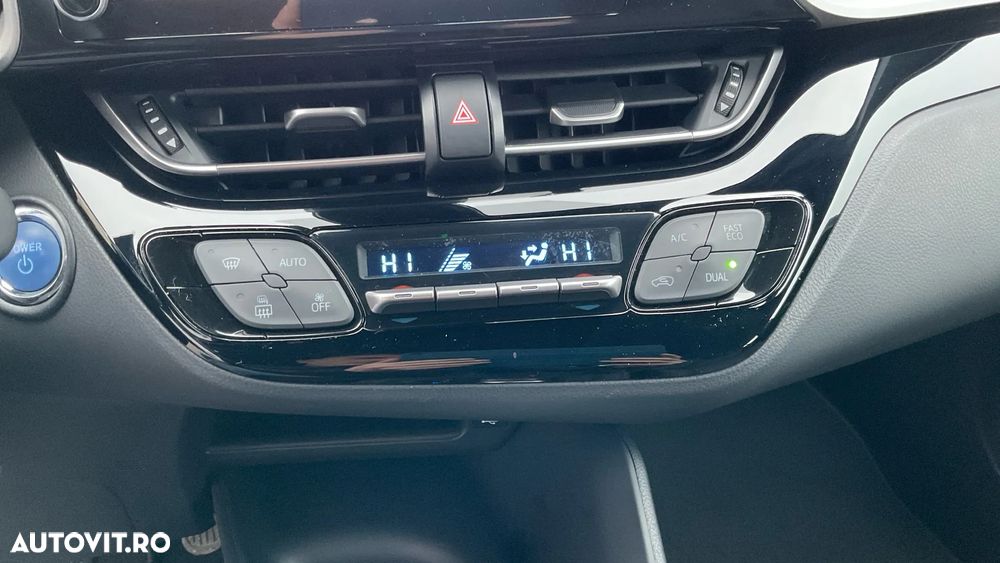 Toyota C-HR 1.8 HSD 122 CP 4x2 CVT Core - 27