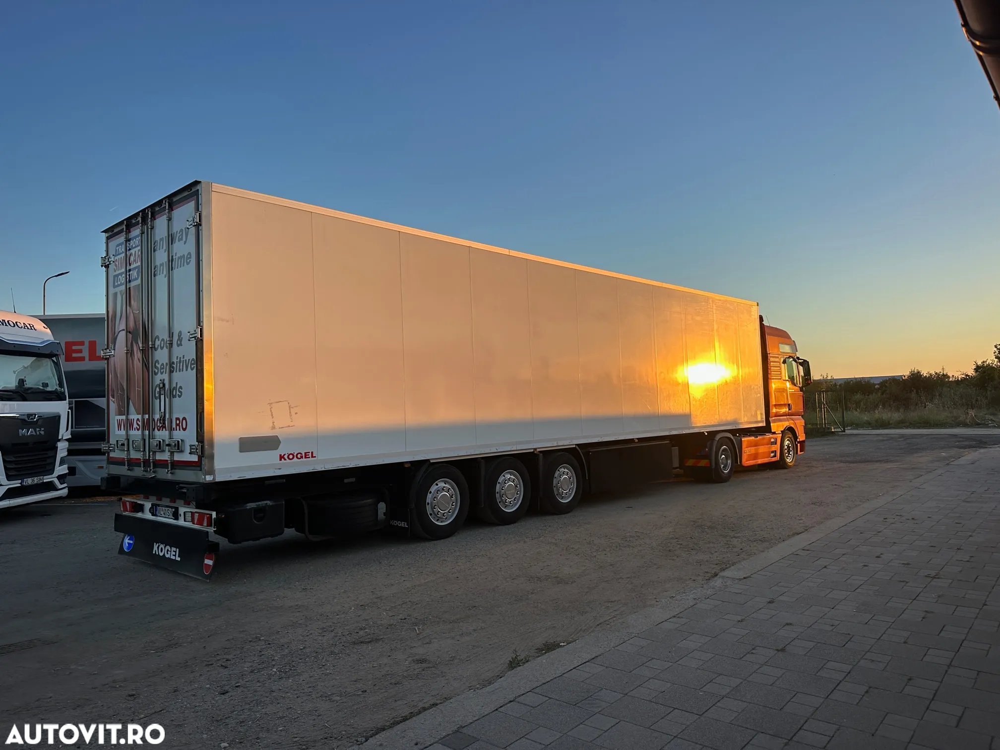 Kögel SN24 Frigo Thermo King SLX300-H 2.72 - 14