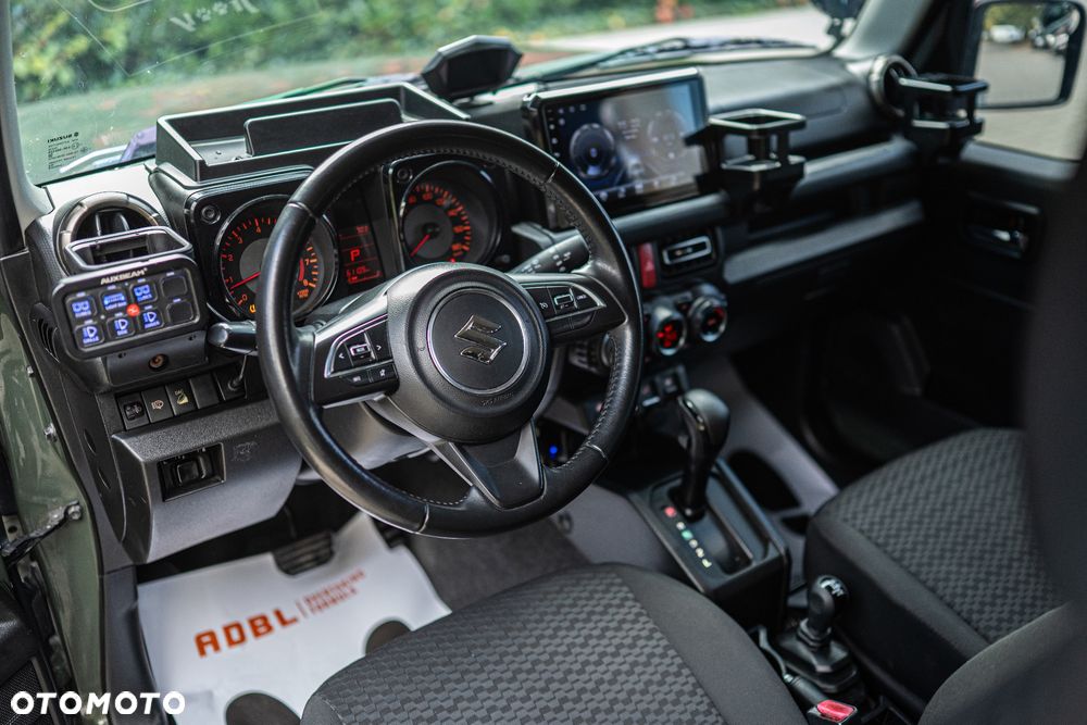 Suzuki Jimny - 17