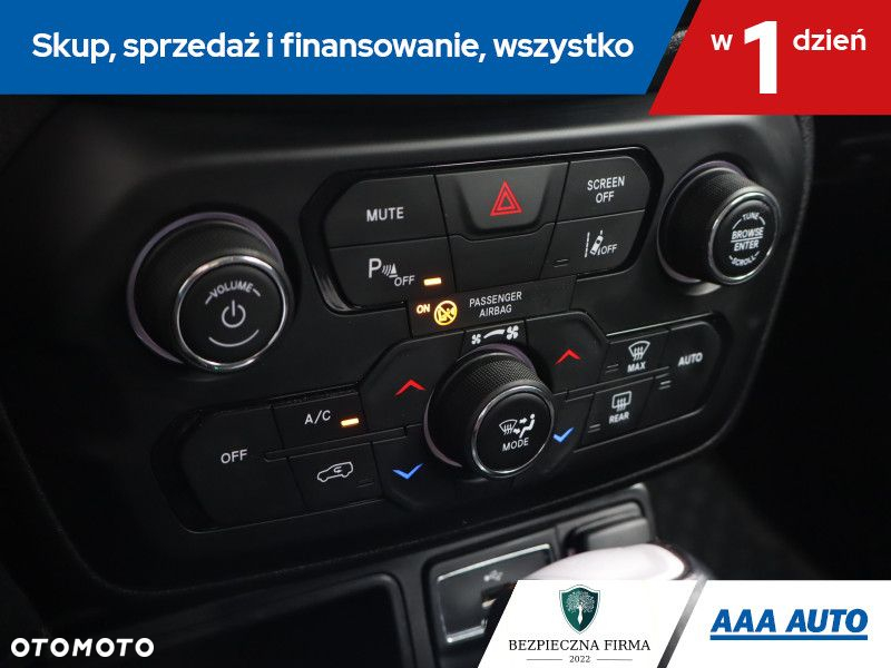 Jeep Renegade - 17