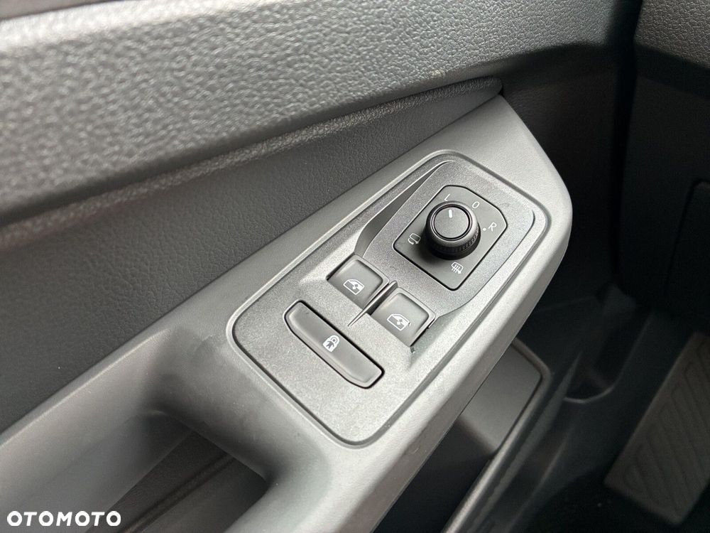 Volkswagen Caddy 2.0 TDI DSG - 28