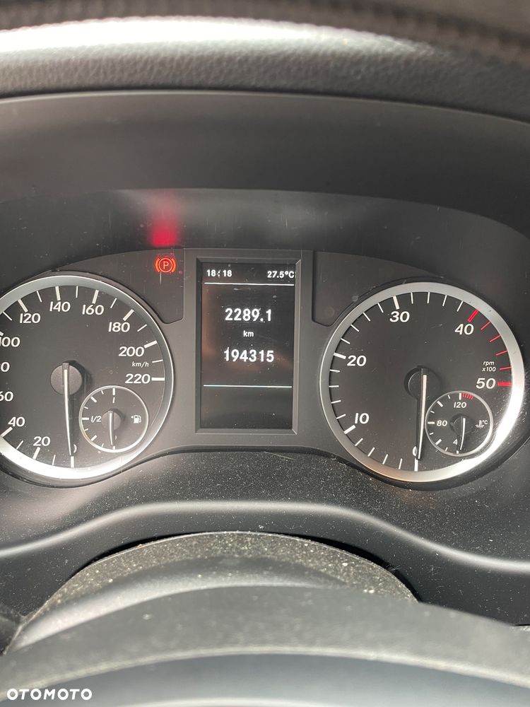 Mercedes-Benz Vito - 11