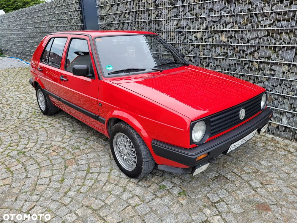Volkswagen Golf - 5