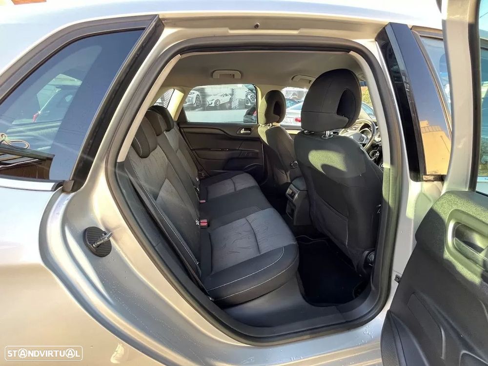 Citroën C4 1.6 e-HDi Business - 26