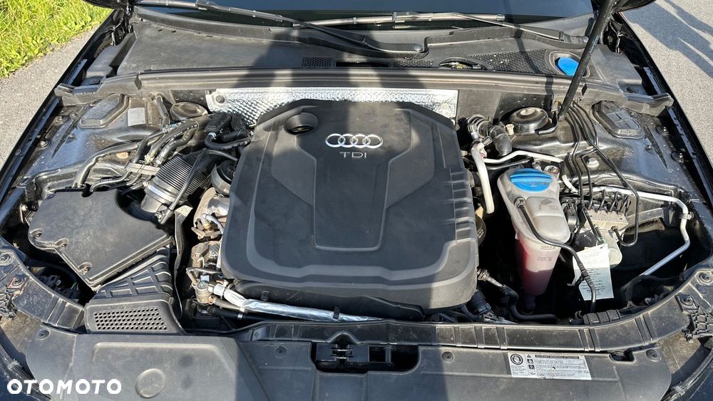 Audi A4 Avant 2.0 TDI DPF clean diesel quattro S tronic S line Sportpaket - 27