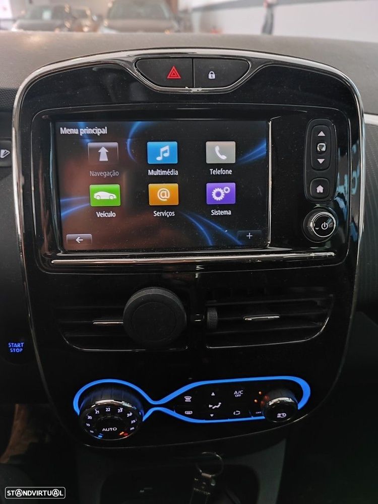 Renault Zoe (c/ Bateria) 41 kwh Life c/ LIMITED Pack - 8