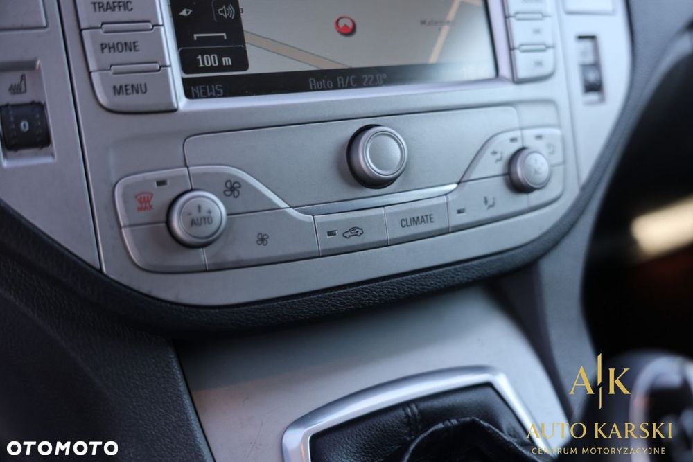 Ford Kuga - 24