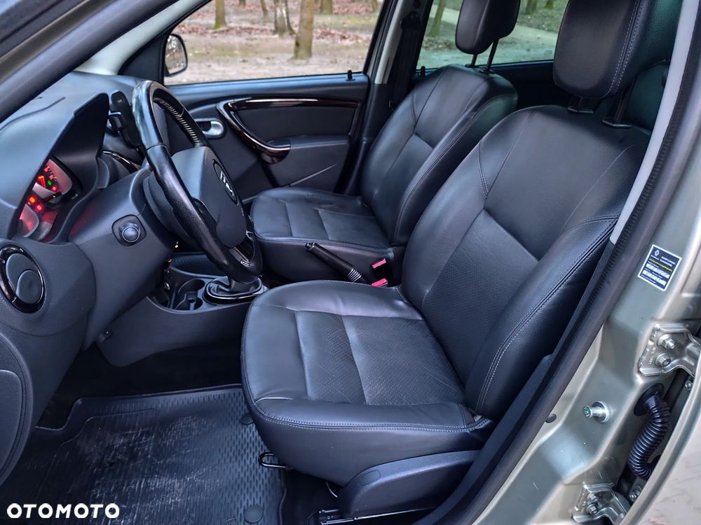 Dacia Duster SCe 115 4x2 Prestige - 28