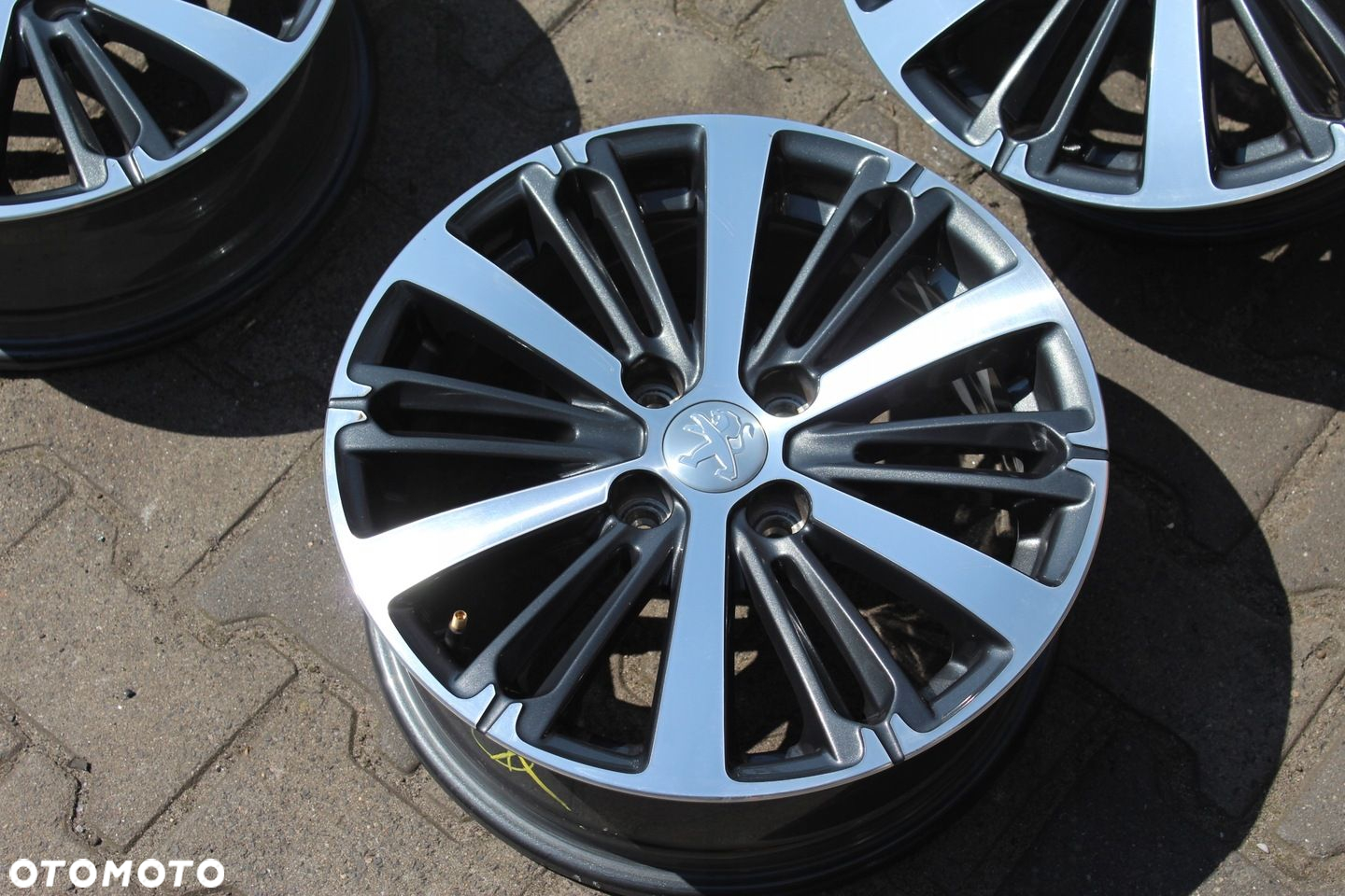 ORYG PEUGEOT 208 ACTIVE LIFTING 16cali 4x108 ET23 6,5J - 7