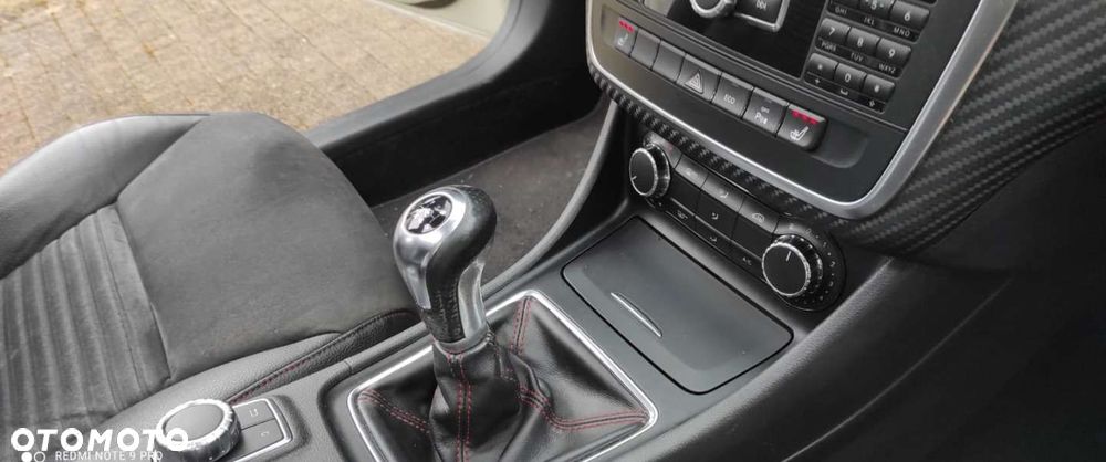 Mercedes-Benz Klasa A 180 CDI AMG Line - 33