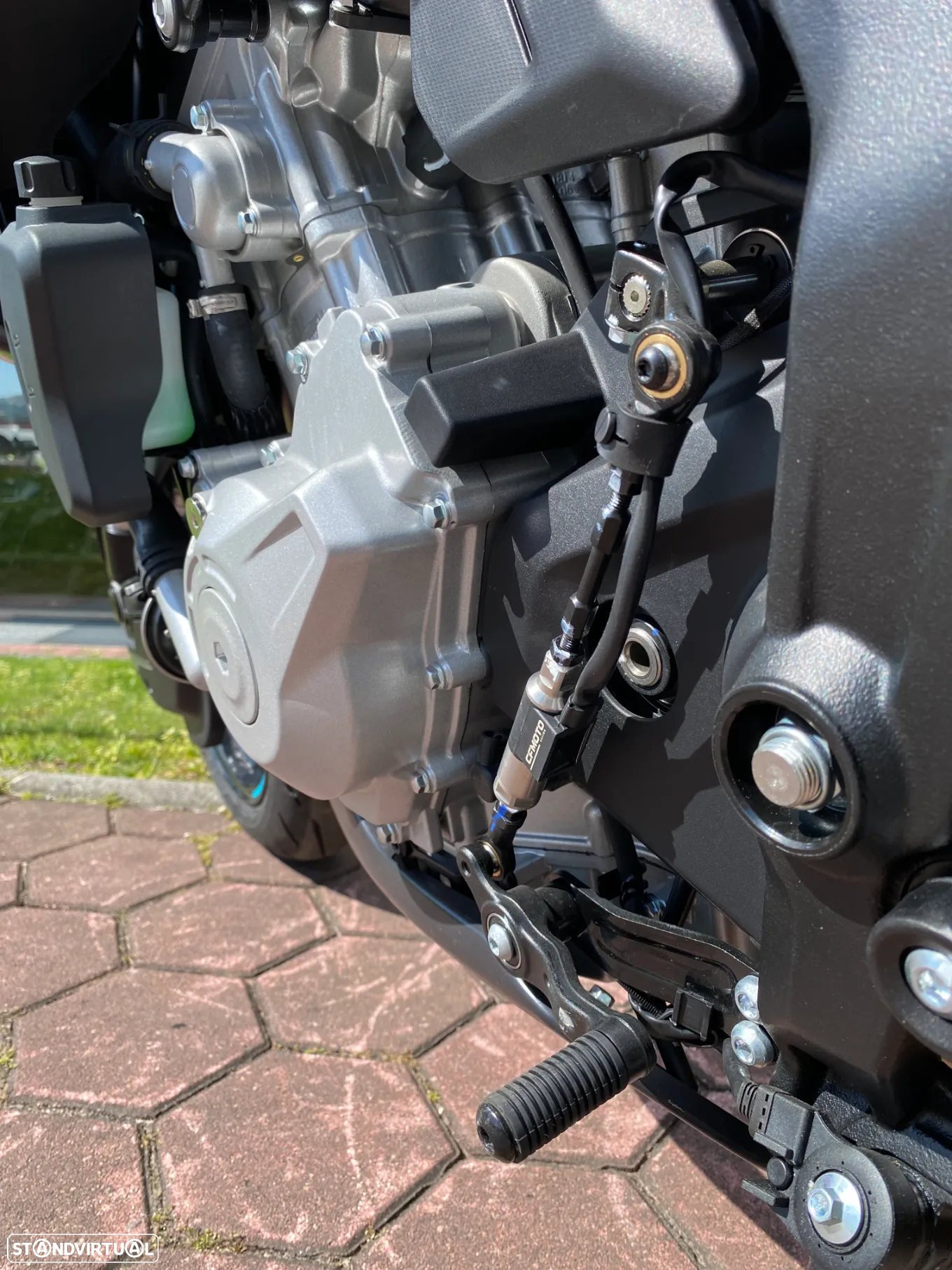CF Moto 675NK NK 675 - 6