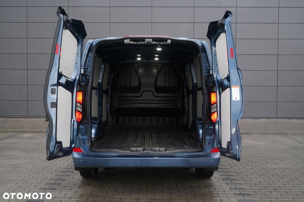 Ford Transit Custom - 8