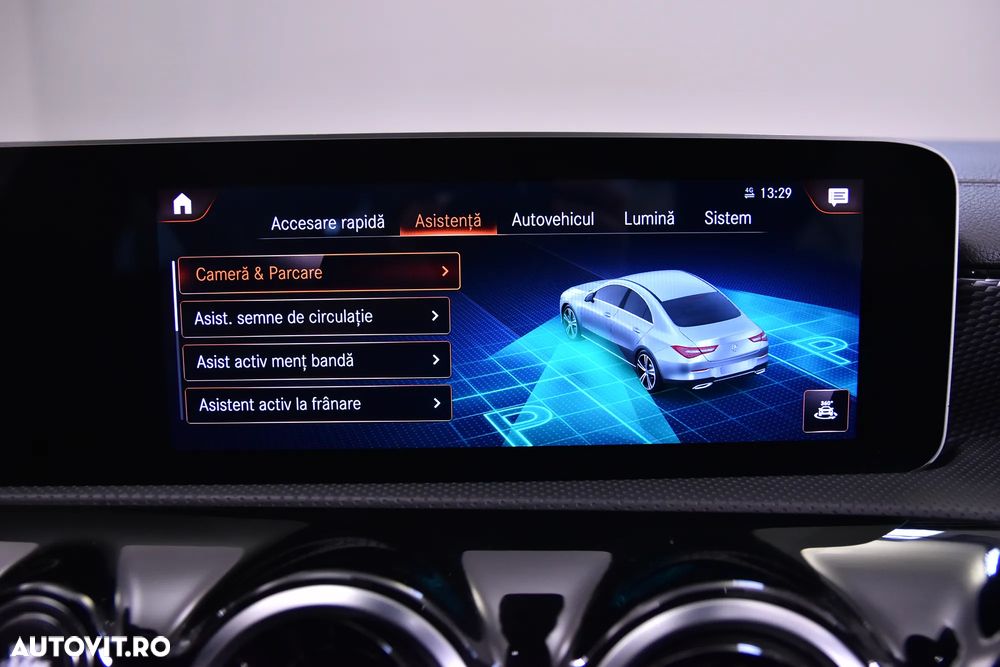 Mercedes-Benz CLA - 21