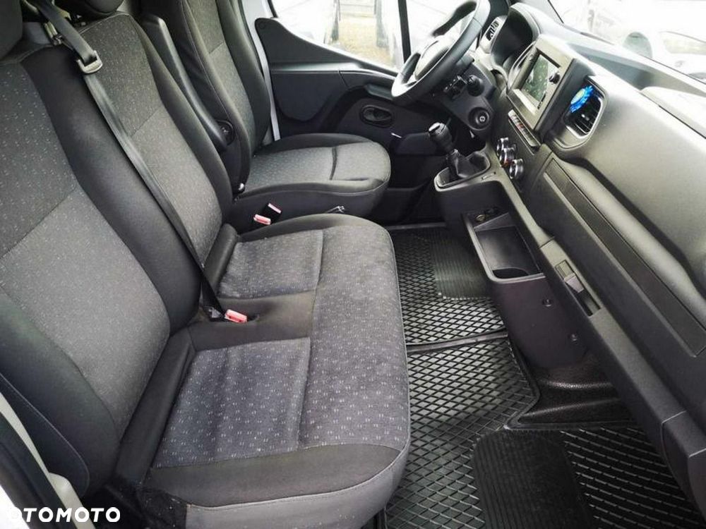 Renault Master - 10