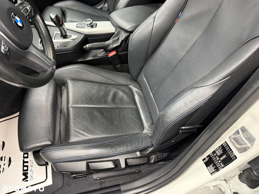BMW Seria 1 118i - 19