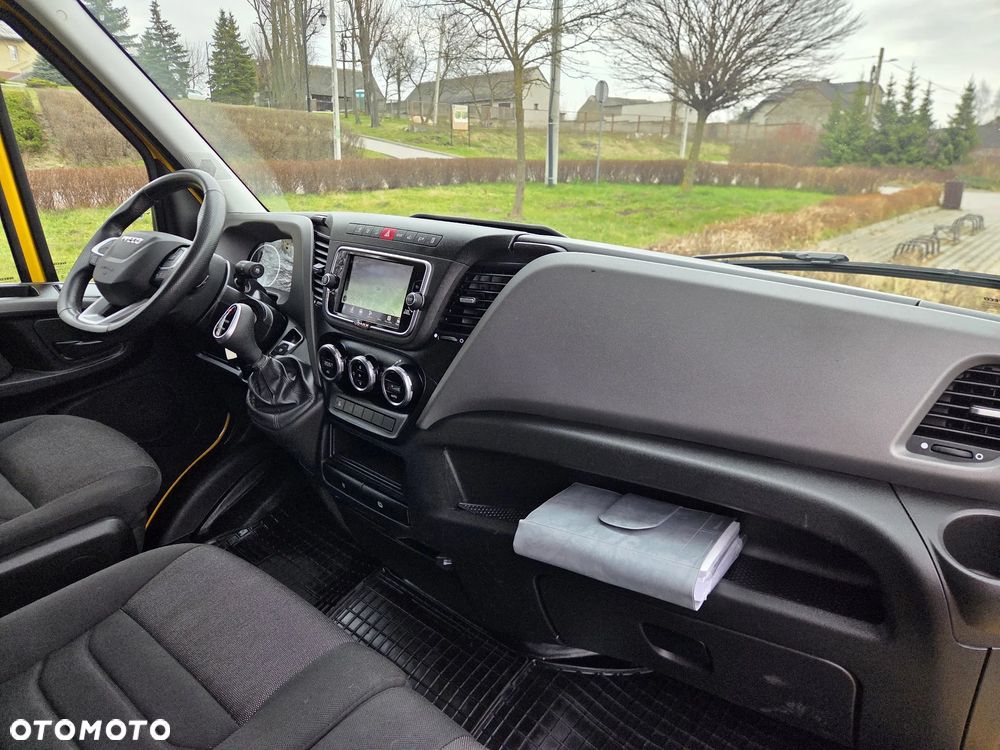Iveco Daily - 27