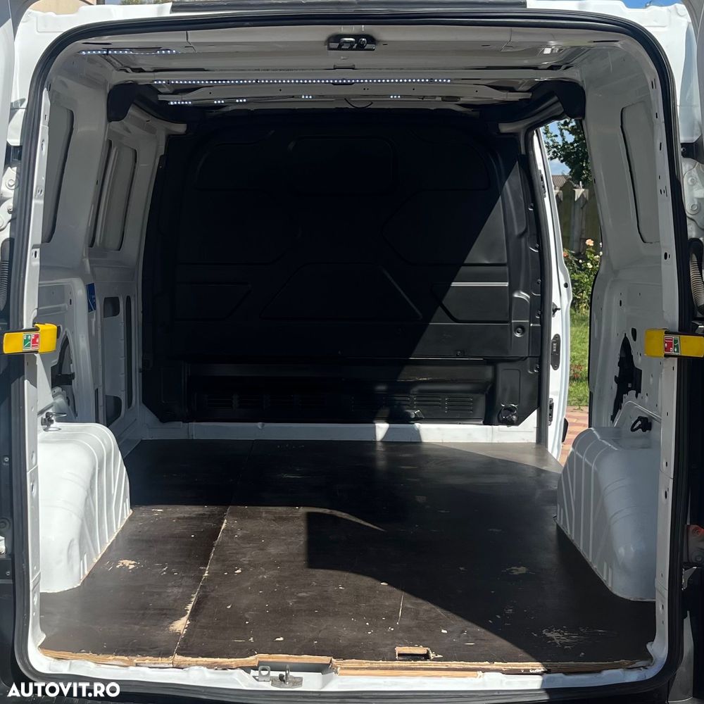 Ford Transit Custom - 21