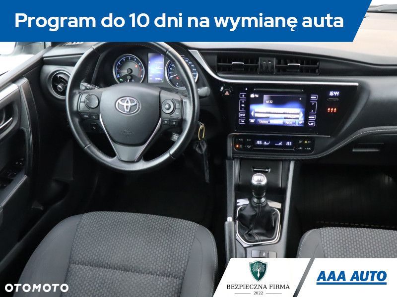 Toyota Corolla - 9
