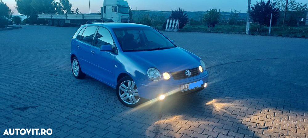 Volkswagen Polo 1.4 Basis - 1