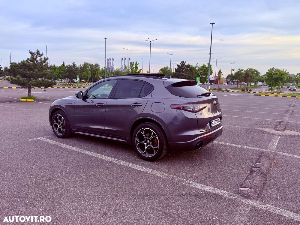 Alfa Romeo Stelvio 2.0 Turbo 16V AT8-Q4 Veloce - 6