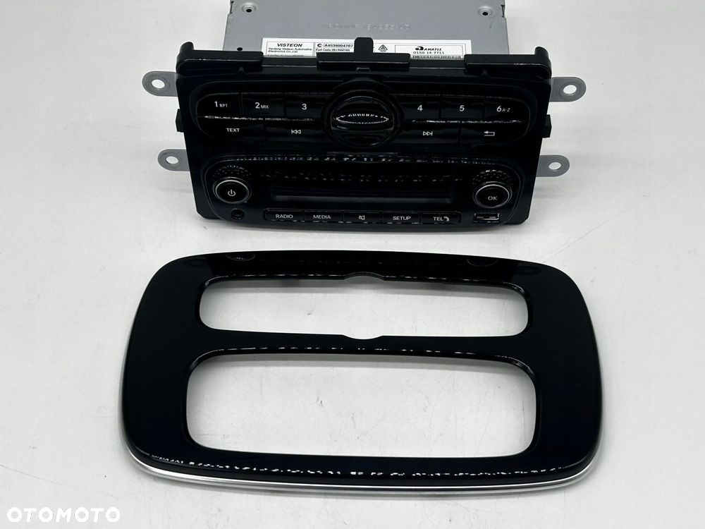 panel / radioodtwarzacz cd/dvd/gps smart forfour ii 281156474r - 3