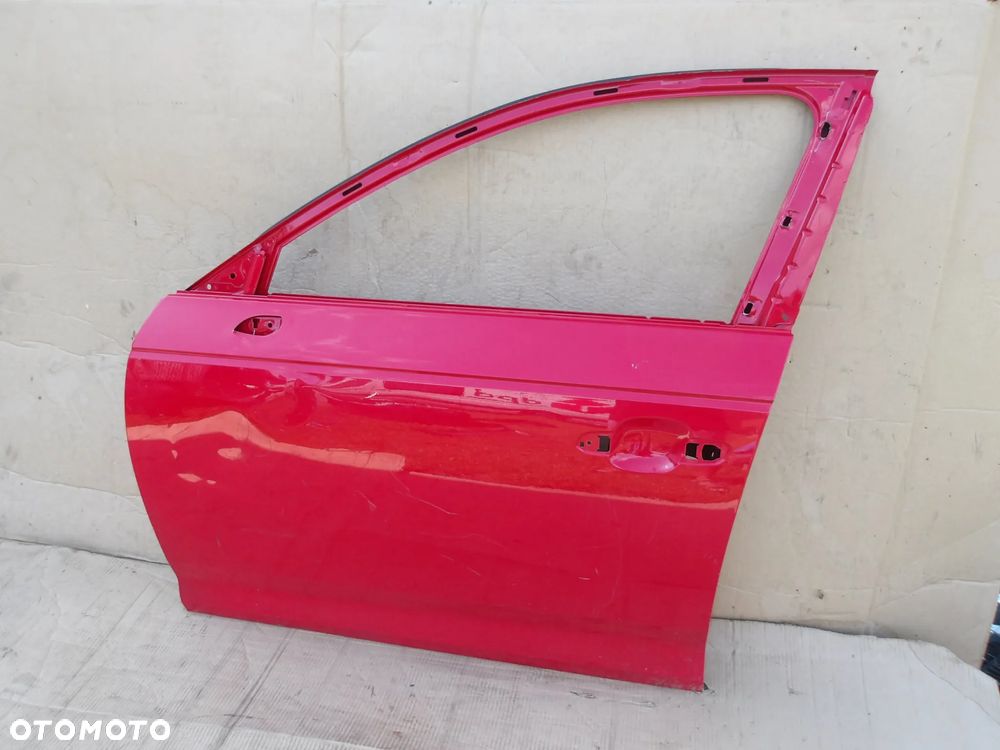 DRZWI LEWY PRZOD AUDI A4 B9 - 1