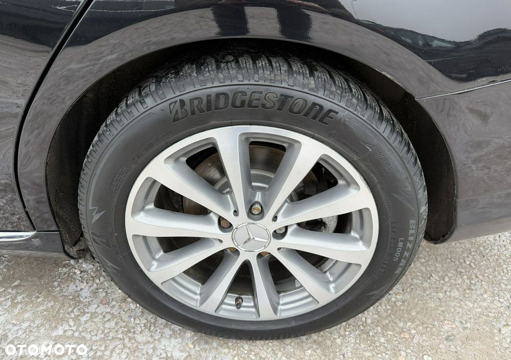 Mercedes-Benz Klasa C 180 (BlueTEC) d Avantgarde - 19