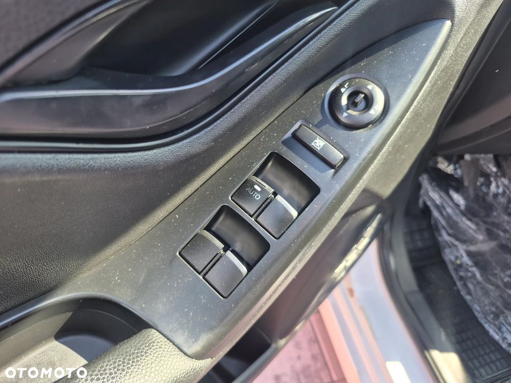 Hyundai ix20 1.4 Classic + - 13