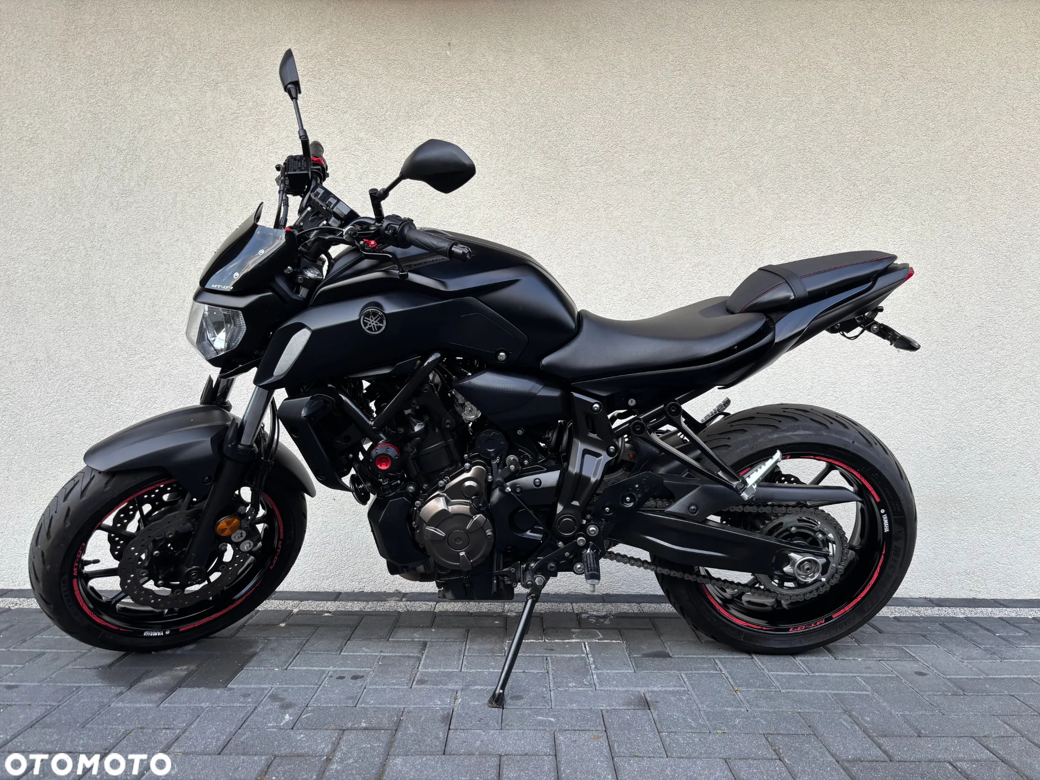 Yamaha MT - 2