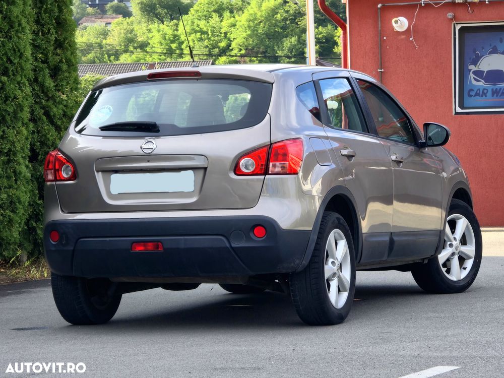 Nissan Qashqai - 4