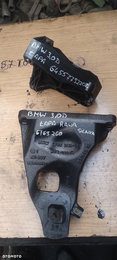 BMW e60 e90 e91 X5 X3 3,0D M57TUE2 łapa wspornik 6769260   64557792202 - 1