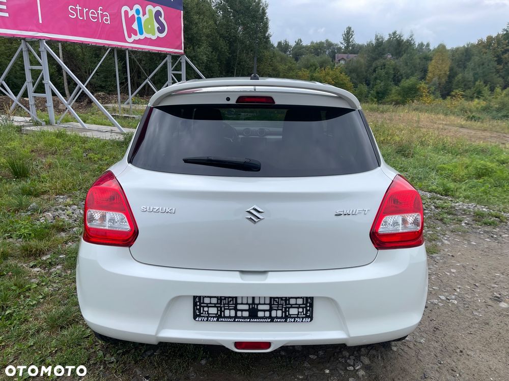 Suzuki Swift 1.2 Premium Plus - 5