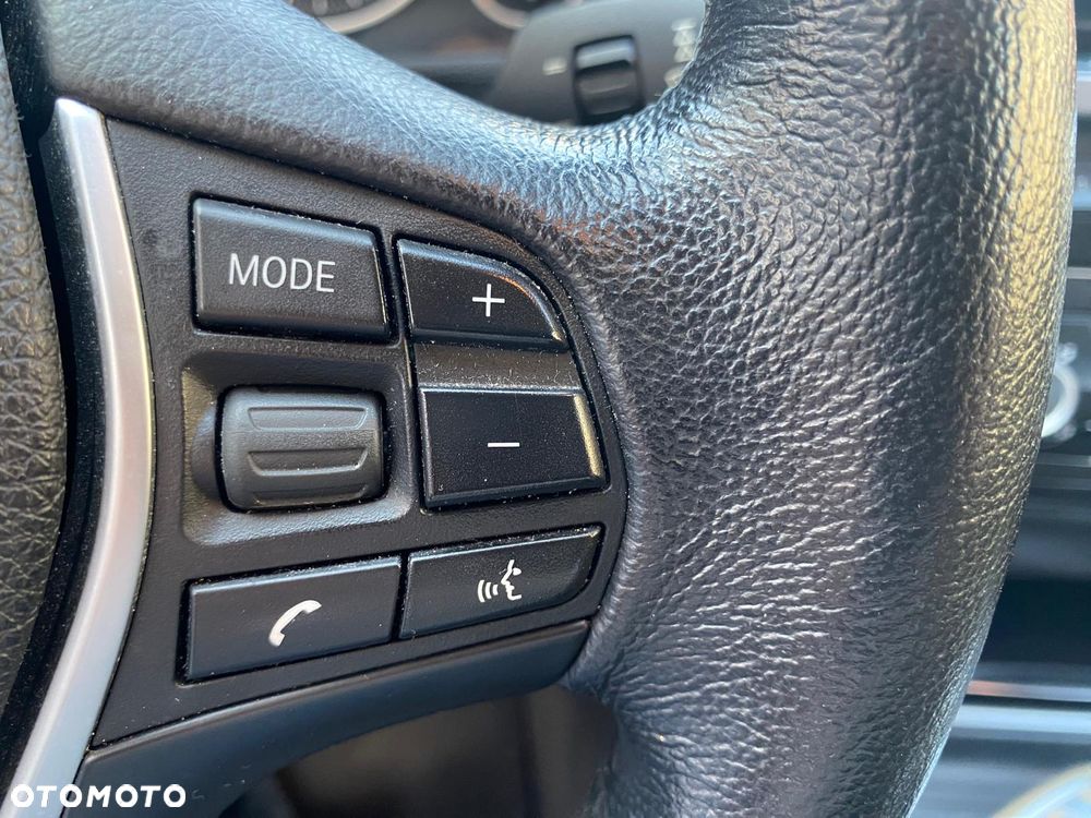 BMW Seria 3 320d Modern Line - 33