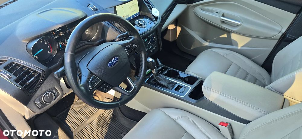 Ford Escape - 13