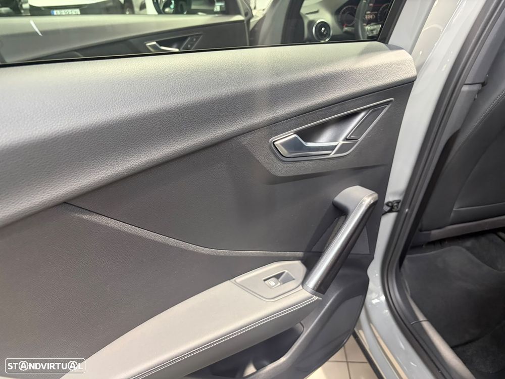 Audi SQ2 TFSI quattro S tronic - 24