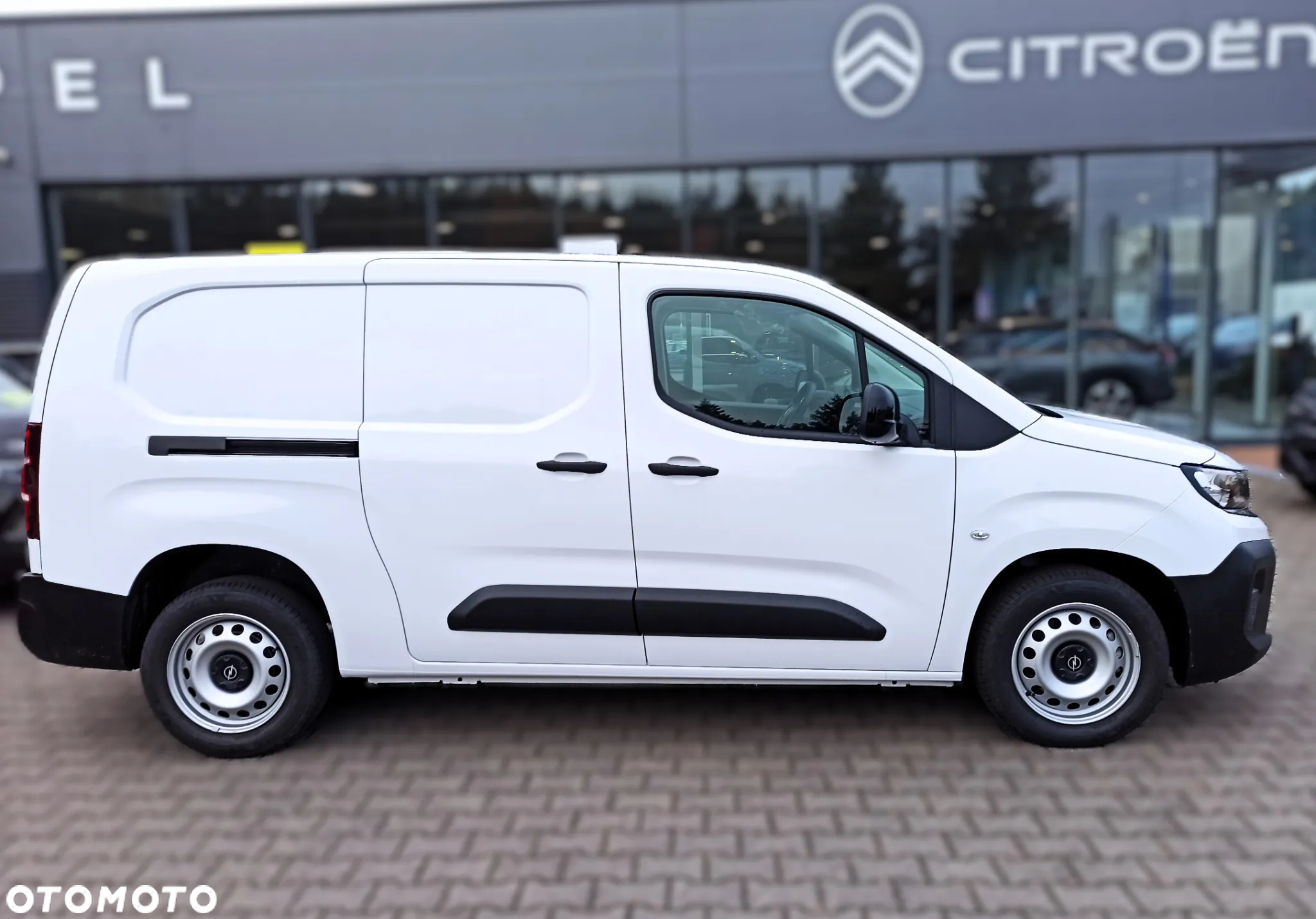 Opel COMBO - 4