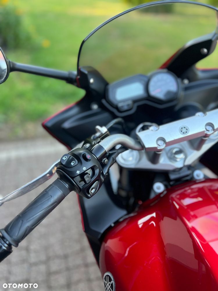 Yamaha FZ6 - 16