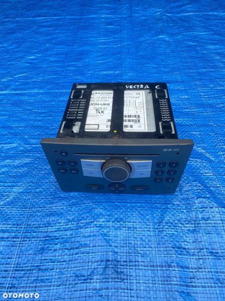 RADIO OPEL VECTRA C SIGNUM ASTRA H MERIVA A 13253511 - 1