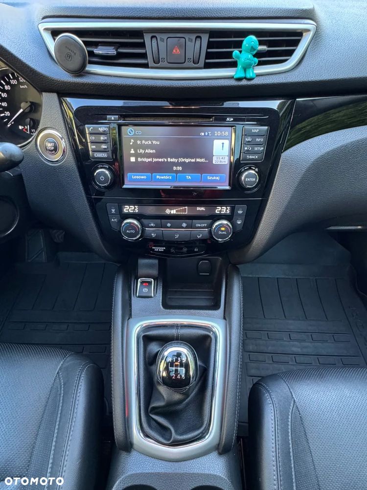 Nissan Qashqai 1.2 DIG-T Tekna EU6 - 24