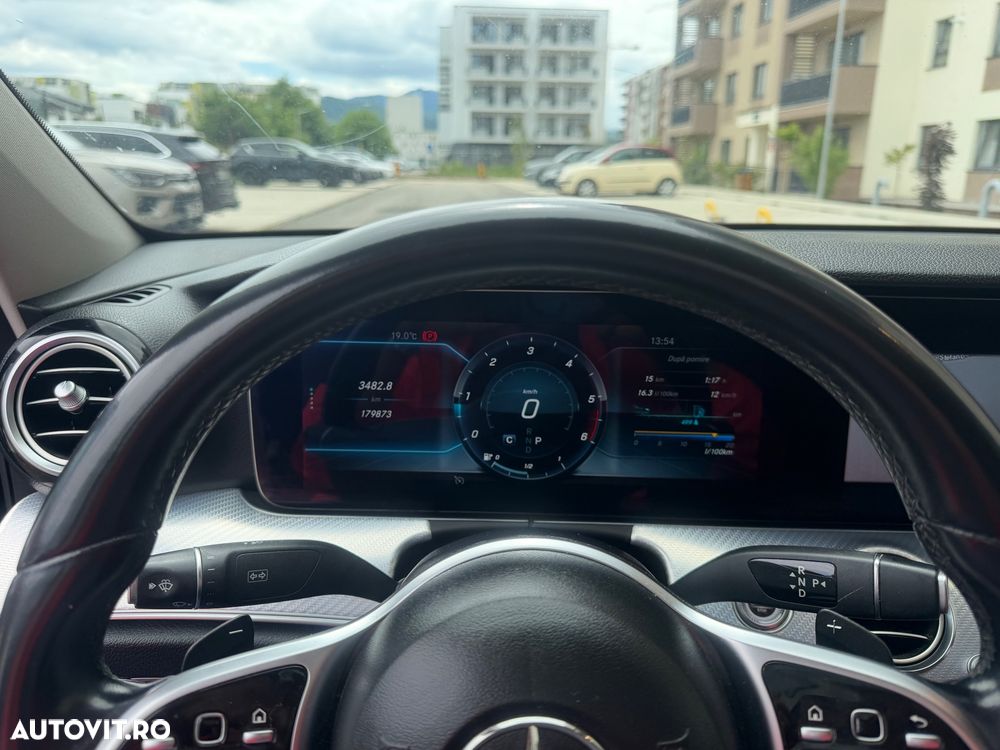 Mercedes-Benz E - 2