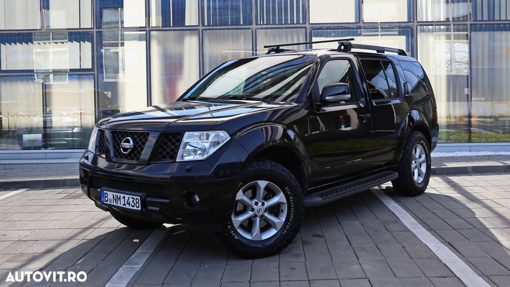 Nissan Pathfinder 2.5 dCi Premium - 1